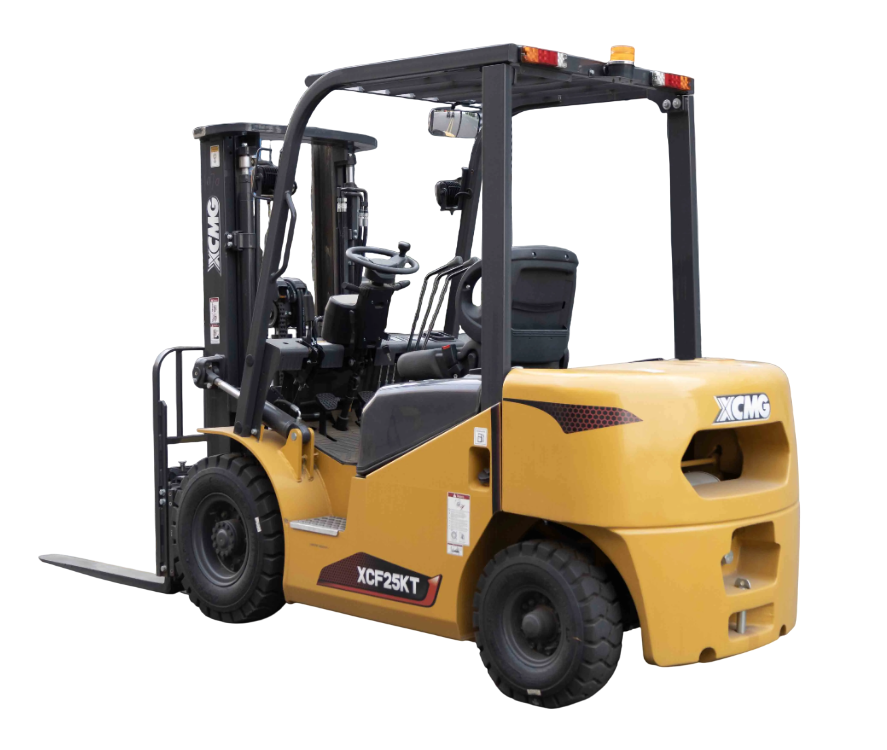 xe nâng 2 tấn dầu