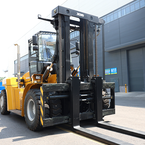 xe nang dau 25 tan 8